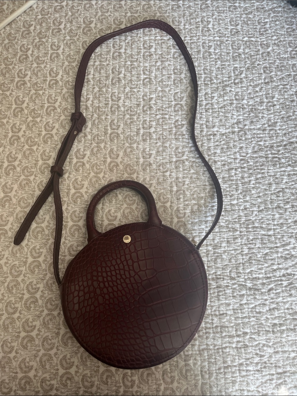 Round Croc-Embossed Crossbody Bag in Deep maroon